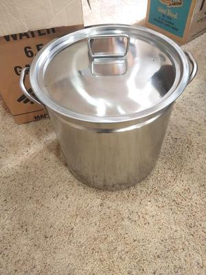 HOME BREWING SETUP AND SUPPLIES