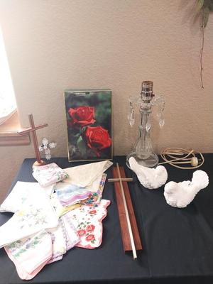 LADIES HANKIES-CROSSES-SMALL GLASS LAMP AND MORE