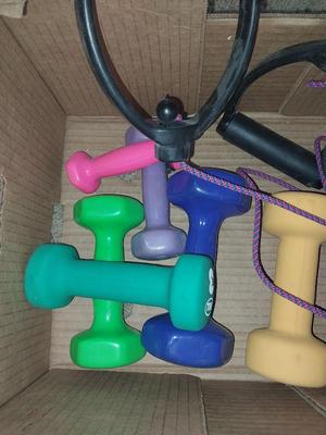 VARIETY OF HAND WEIGHTS