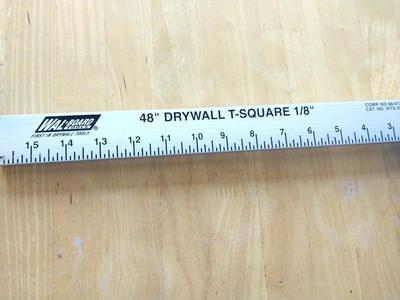 TASK FORCE LEVEL AND DRYWALL T-SQUARE