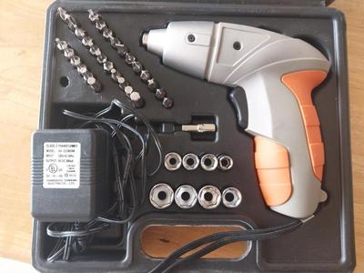 CORDLESS SCREWDRIVER IN CARRY CASEAND BLACK & DECKER 7 1/4" CIRCULAR SAW