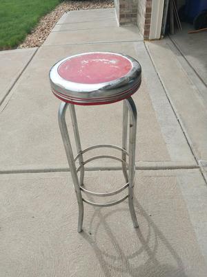 RETRO METEL STOOL
