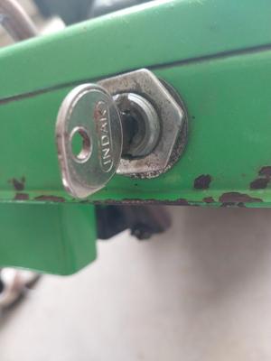 LAWN BOY GEAR DRIVEN SNOWBLOWER