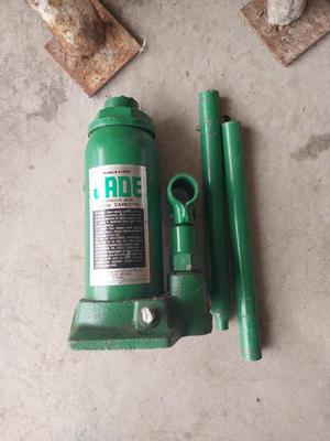 5 TON HYDRAULIC JACK