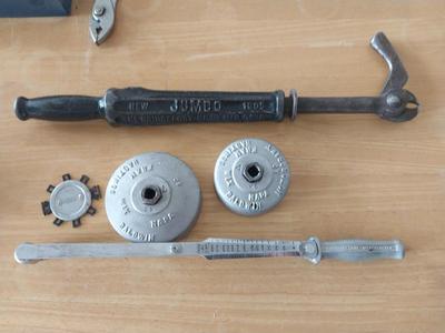 TORQUE MEASURRENCH AND FRAM HASTINGS
