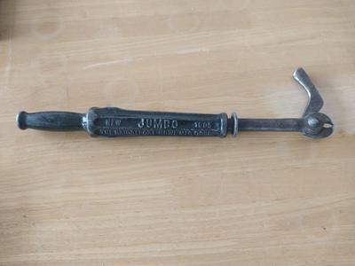 TORQUE MEASURRENCH AND FRAM HASTINGS