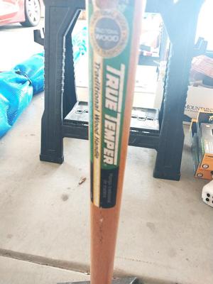 LONG HANDLED SLEDGEHAMMER AND TRU TEMPER TAMPER