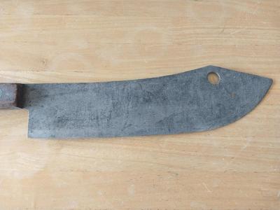 KNIVE