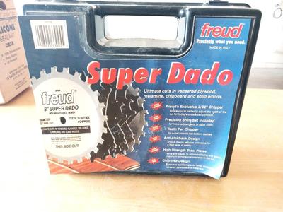 FREUD SUPER DADO