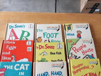 NICE COLLECTION OF DR. SEUSS BOOKS