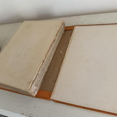 “Rubaiyat of Omar Khayyam” & More Antique Books (BD-HS)
