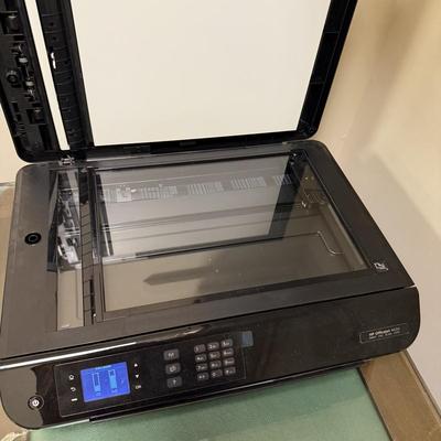 HP Officejet 4630 and APC Back-UPS 550 Battery Backup (BO-HS)