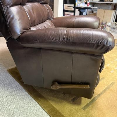 Leather La-Z-Boy Recliner (BD-HS)