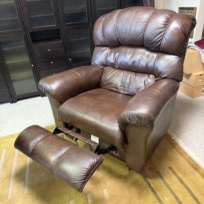 Leather La-Z-Boy Recliner (BD-HS)