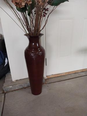 TREE TRUNK TOP TABLEAND VASE WITH FAUX FLOWERS