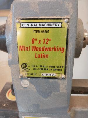 CENTRAL MACHINERY MINI WOOD WORKING LATHE