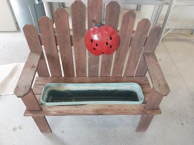 WOODEN PLANTER BENCH