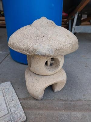 YARD DECOR
