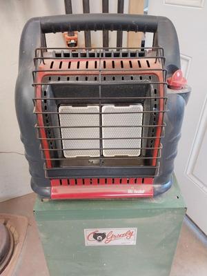 BIG BUDDY PORTABLE PROPANE HEATER AND STAND