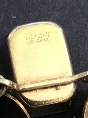 Absolutely gorgeous Gold Filled VanDell Necklace Signed