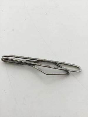 Vintage unmarked clip