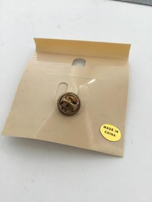 Lead and nickel free push pin