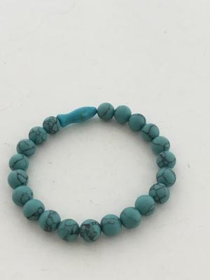 Blue howlite type beaded stretchy bracelet