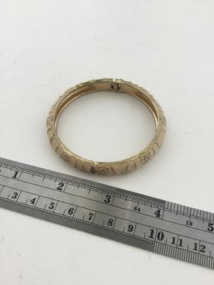 Fashion bracelet