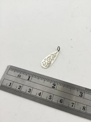 925 marked necklace pendant