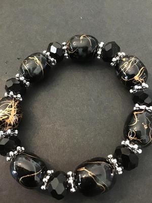 Vintage beaded stretch bracelet