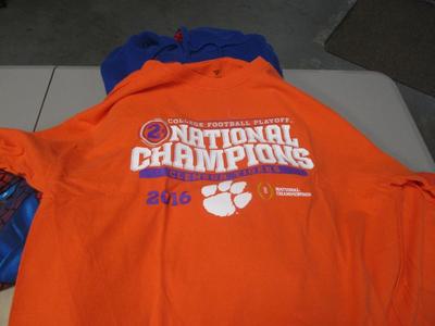 Spider-Man Clemson & Snoopy Clothing (G)