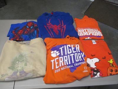 Spider-Man Clemson & Snoopy Clothing (G)