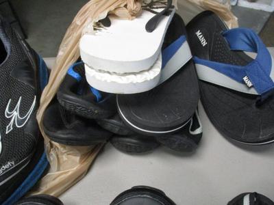 Tennis Shoes & Slip On's Flip Flops Sizes Vary (G)