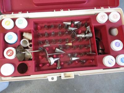 Bins Of Crafting Materials (G)