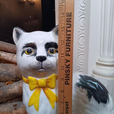 LOT 29: Vintage 13" Ceramic Cat Statue