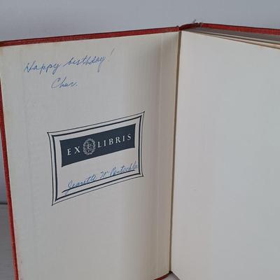 LOT 31: Vintage Book Lot- The Hobbit 1966, Lobo Rag and Vixen 1907 & More