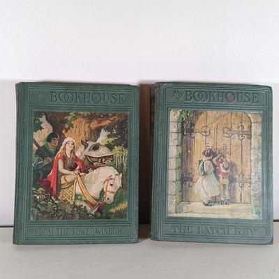 LOT 32: Vintage 1920s My Book House Volumes 1-6