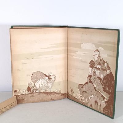 LOT 32: Vintage 1920s My Book House Volumes 1-6
