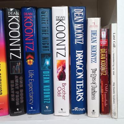 LOT 33: Large Book Lot- Stephen King, Dean Koontz, Dick Francis & More
