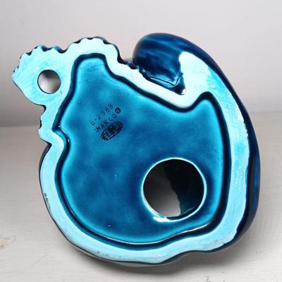 LOT 38: Vintage Inarco Japan Blue Indigo Cat Statue