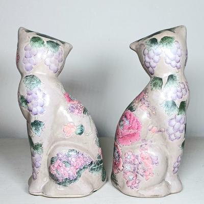 LOT 45: Pair of Vintage Pottery Macau Painted Cats with Rabbit