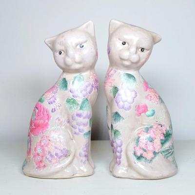 LOT 45: Pair of Vintage Pottery Macau Painted Cats with Rabbit