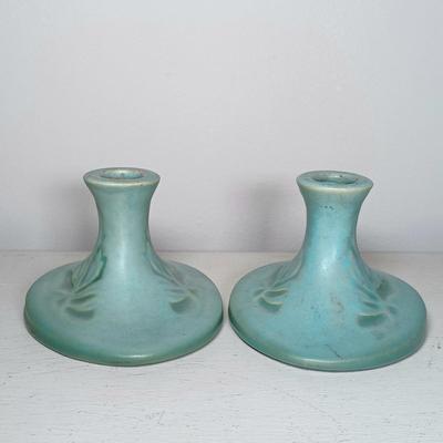 LOT 47: Pair of Roseville Pottery Blue Silhouette Candleholders with Royal Doulton Biltmore Miniature Mantel Clock