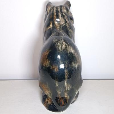 LOT 49: Signed J. Winstanley Saks Fifth Avenue Pottery Cat Statue