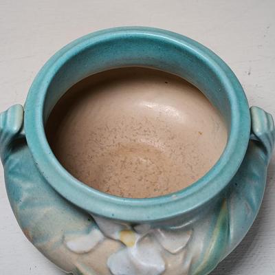 LOT 51: Roseville Pottery Iris Blue Two-Handled Vase and Rozane Pattern Cornucopia Vase