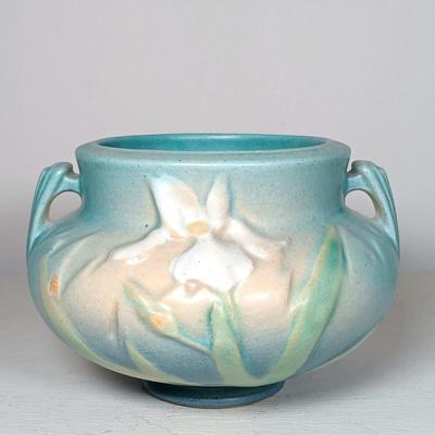 LOT 51: Roseville Pottery Iris Blue Two-Handled Vase and Rozane Pattern Cornucopia Vase
