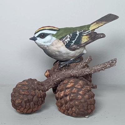 LOT 136: Lenox Golden Crowned Kinglet, LaVie Abbey Collection Hummingbird Vase & Crown Royal Bluebird