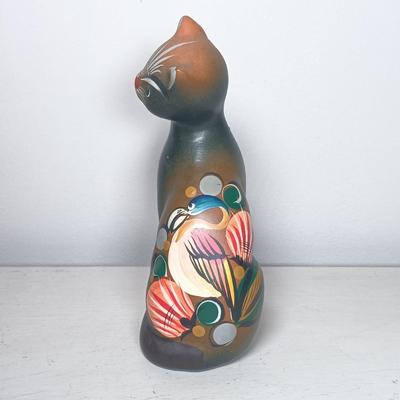 LOT 137: Buckeberg Signed Animal Plaque, Italian Pottery Cat & More