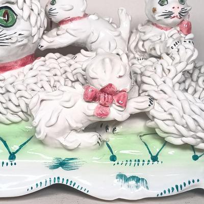 LOT 139: Italian Ceramic Noodle Cat
