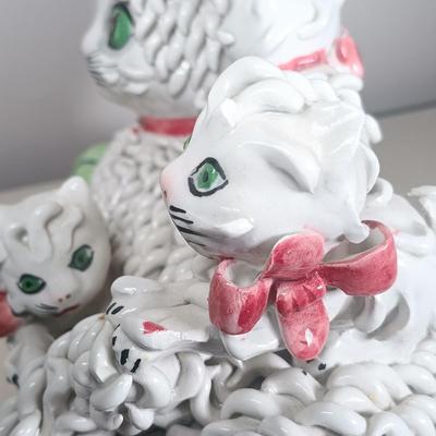 LOT 139: Italian Ceramic Noodle Cat